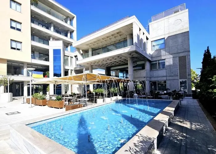 アパート Elysia Park